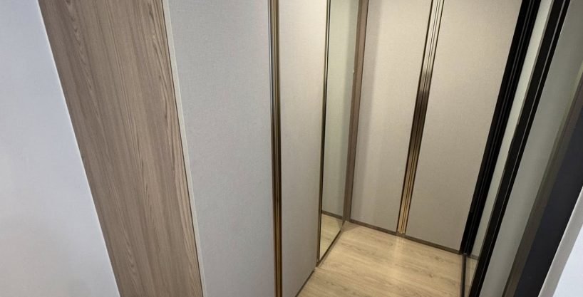 2 bedroom condo for rent at Life Rama 4-Asoke. 52 sqm unit in Bangkok. Contact BACH Bangkok for more information.