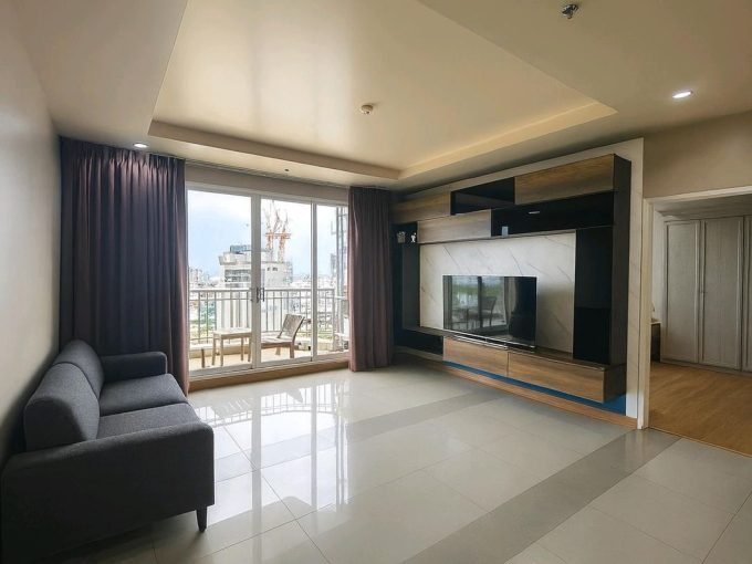 3 bedroom condo for sale at Supalai Wellington. 136.8 sqm unit in Bangkok. Contact BACH Bangkok for more information.