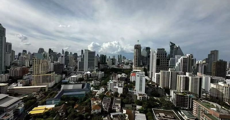 2 bedroom condo for sale at Park Origin Phrom Phong - Park 24. 53 sqm unit in Bangkok. Contact BACH Bangkok for more information.