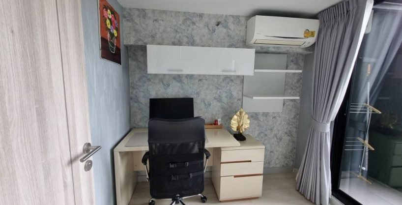 1 bedroom condo for rent at KnightsBridge Prime Sathorn. 44 sqm unit in Bangkok. Contact BACH Bangkok for more information.