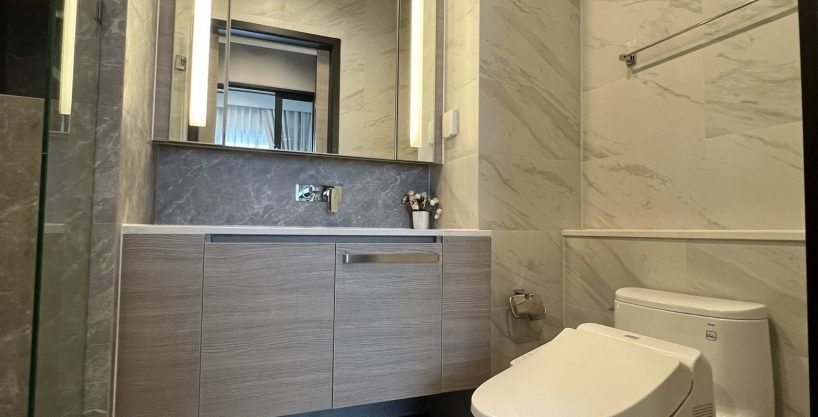 1 bedroom condo for rent at The Crest Park Residences. 35 sqm unit in Bangkok. Contact BACH Bangkok for more information.